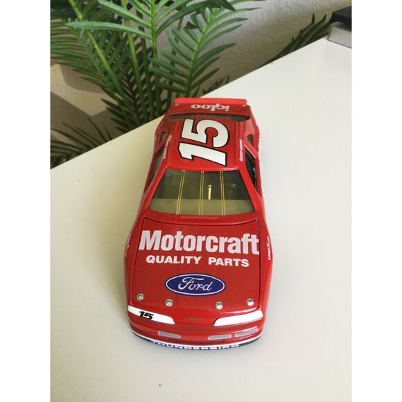 VTG 93 Motorcraft Racing Geoff Bodine Limited Edition NASCAR - Picture 3 of 8